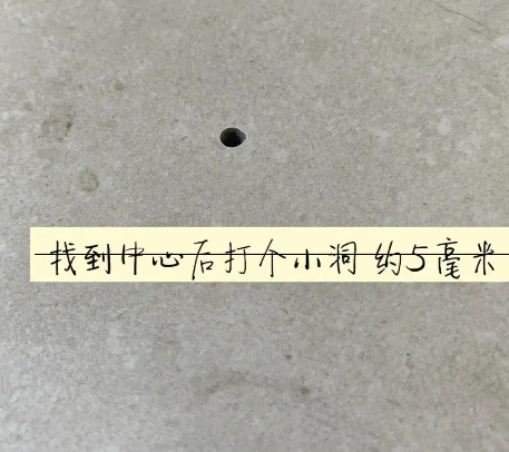 濮阳瓷砖空鼓维修公司专业解答在瓷砖铺贴过程中，如果砂料搅拌不均匀，将会带来以下问题